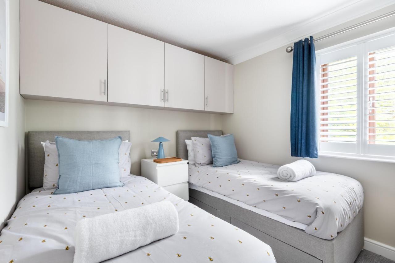Апартаменты Hideaway - Exclusive Marina Development, Town Centre, With Parking Фалмут Экстерьер фото